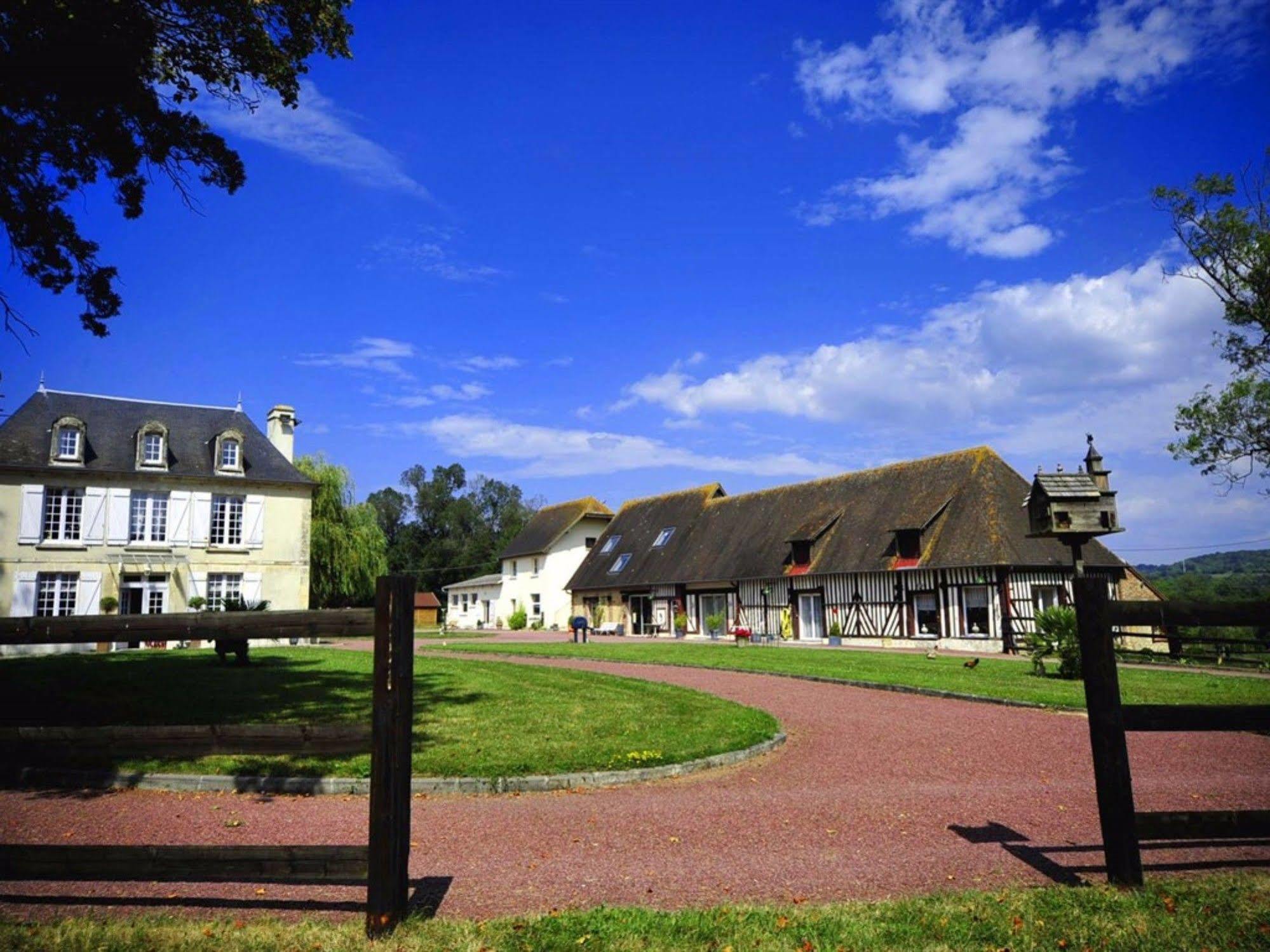 Hotel Domaine De La Mare Elan Périers-en-Auge Exterior foto